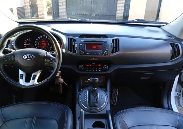 Kia Sportage cena 49900 przebieg: 204000, rok produkcji 2013 z Witnica małe 407